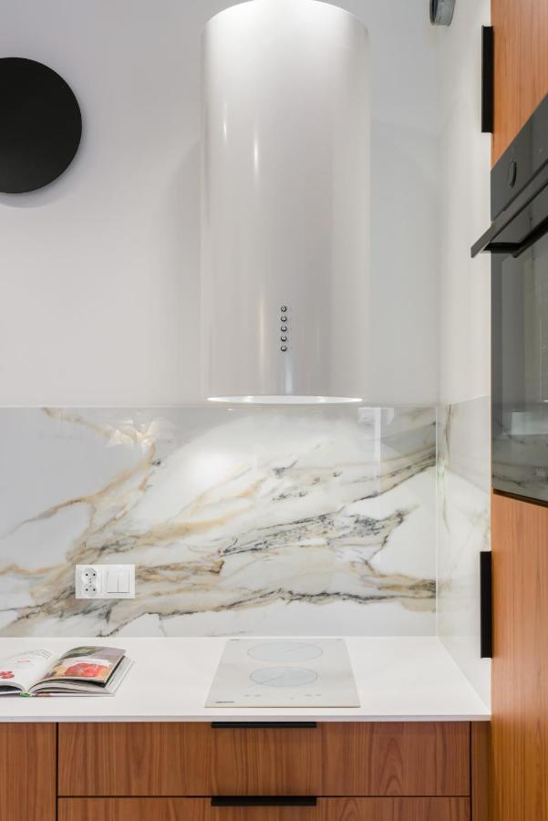 Wilczak Apartment With Free Garage Poznan By Noclegi Renters מראה חיצוני תמונה