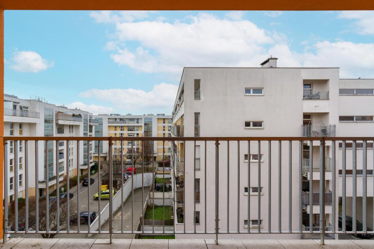 Wilczak Apartment With Free Garage Poznan By Noclegi Renters מראה חיצוני תמונה